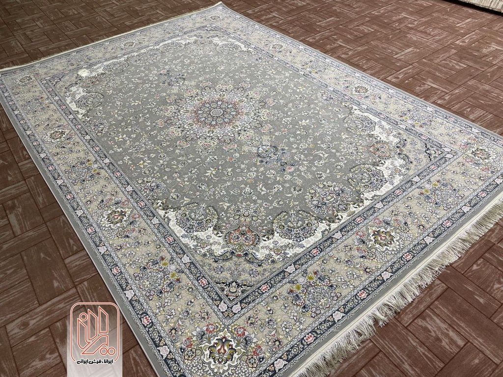 زرنگار نقره ای