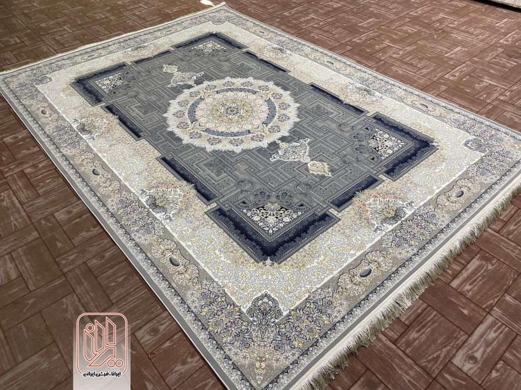 ایوان نقره ای