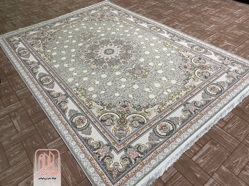 نوین نقره ای