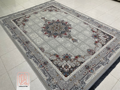 رومیسا فیلی